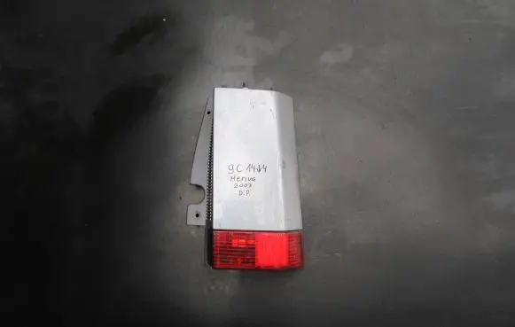 Opel Meriva A Rear fog light 93295363 89398102 468435664