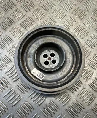 BMW 2 F45 Crankshaft pulley 8624802