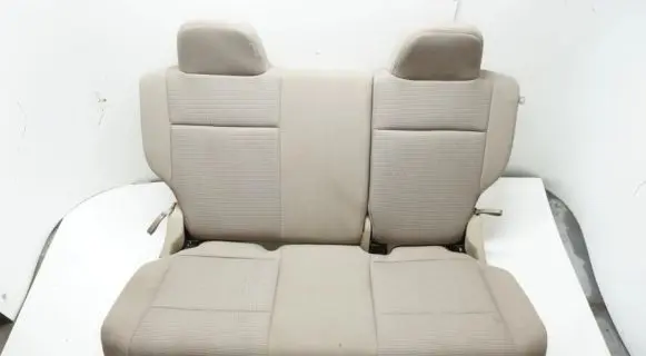 Dodge Caliber Second row seats 