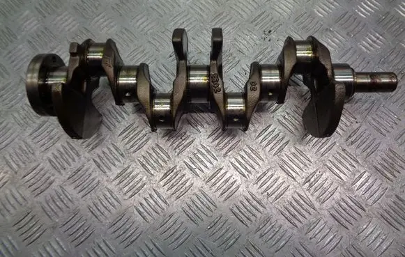 Renault Clio II Crankshaft 