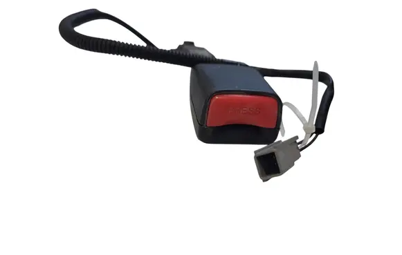 Mazda 3 II Front seatbelt buckle
