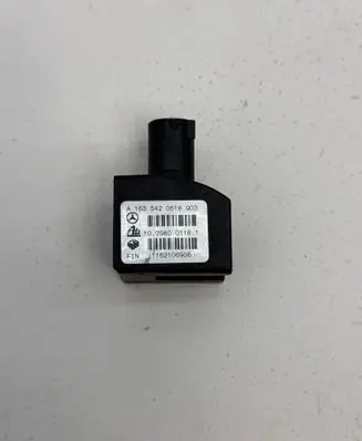 Mercedes-Benz C W203 ESP acceleration yaw rate sensor A1635420618 10098001181