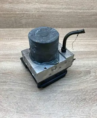 BMW 5 E60 E61 ABS Pump 6769707 6769709