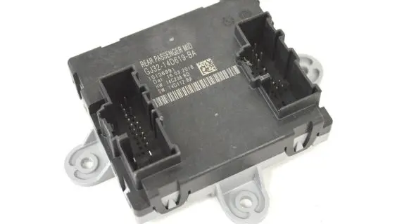 Land Rover Discovery Sport Door control unit/module GJ3214D619BA