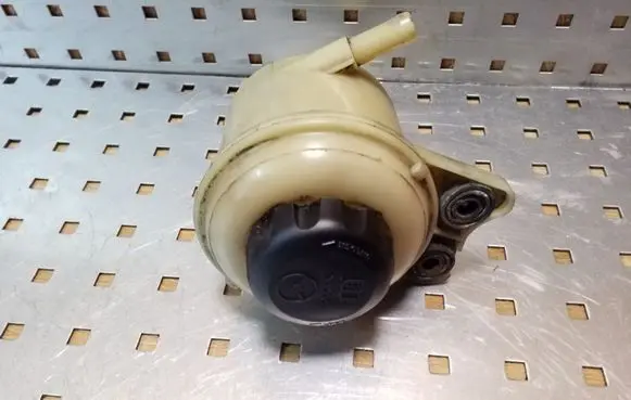 Opel Antara Power steering fluid tank/reservoir