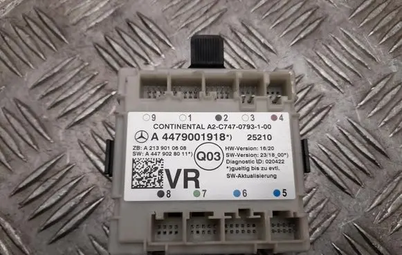 Mercedes-Benz Vito Viano W447 Door control unit/module A4479001918