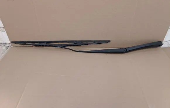 Saab 9-3 Ver2 Windshield/front glass wiper blade 12760916