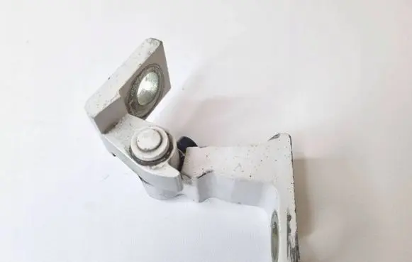 Skoda Superb B6 (3T) Rear door hinge set 8K0831402A