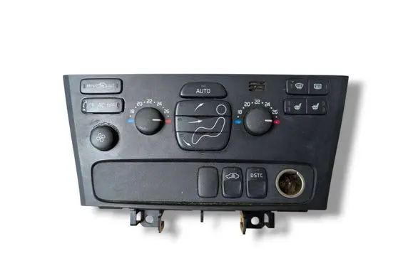 Volvo V70 Air conditioning/heating control unit 8691876