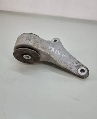 Nissan Ariya Engine mount bracket 