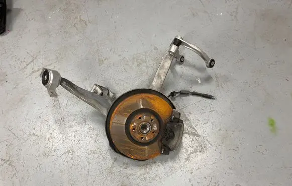 Volvo XC60 Front wheel hub spindle knuckle 29762240715