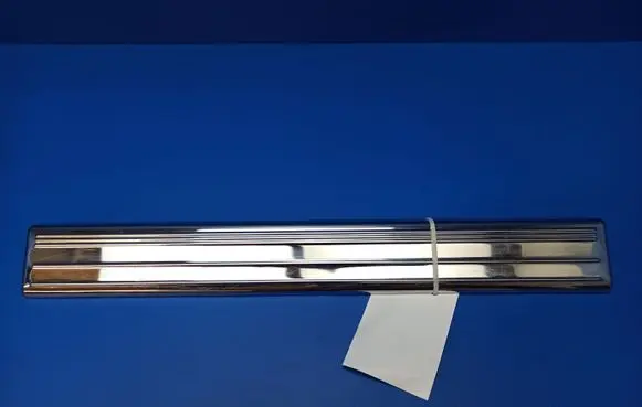 Mercedes-Benz S W220 Front sill trim cover A2206805535