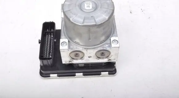 BMW 1 F40 Other engine bay part 5A0A843
