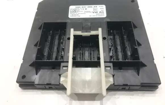 Skoda Octavia Mk3 (5E) Central body control module 5Q0937086AK
