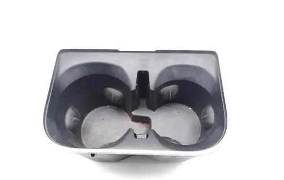 Jaguar I-Pace Cup holder front J9C3045H62B L0274758A