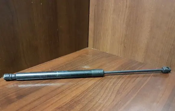 Audi Q7 4L Tailgate/trunk strut/damper 4L0827552E