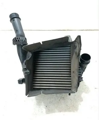 Audi Q8 Intercooler radiator 4M0145803BT