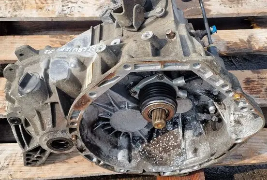Chrysler PT Cruiser Manual 4 speed gearbox 