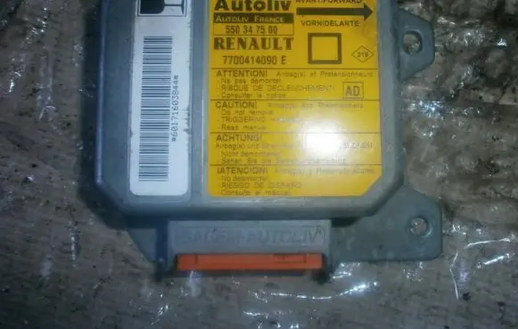 Renault Megane I Airbag control unit/module 7700414090e 550347500