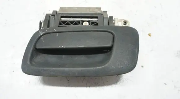 Opel Zafira A Rear door exterior handle