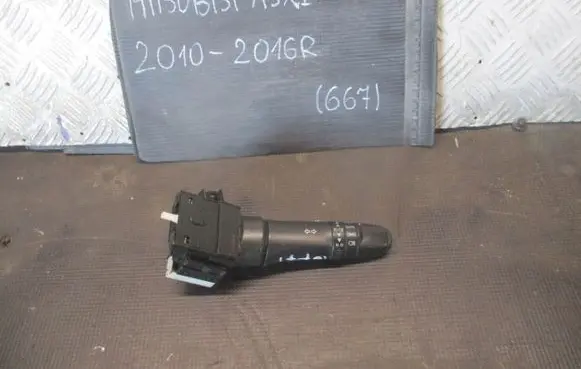Mitsubishi ASX Indicator stalk 17G688