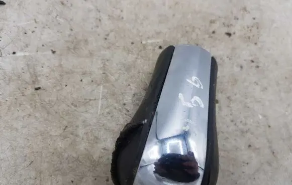 Toyota Corolla Verso AR10 Gear lever shifter trim leather/knob NOCODE
