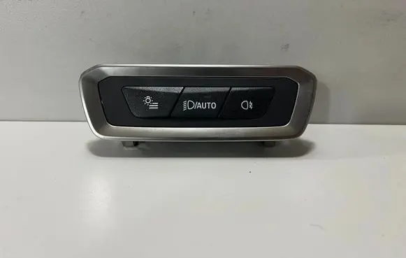 BMW X7 G07 Light switch 5A71546