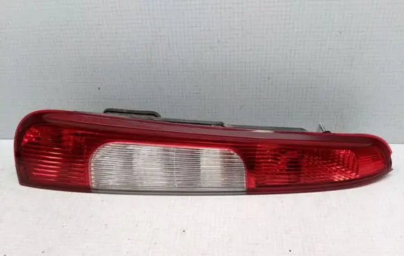 Ford Focus C-MAX Rear/tail lights 3M5113N411AA