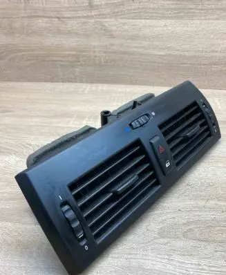 BMW X3 E83 Dash center air vent grill 3400074