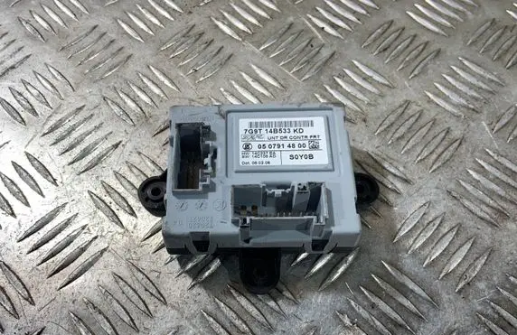 Ford Mondeo MK IV Door control unit/module 7G9T14B533KD 7G9T14B533