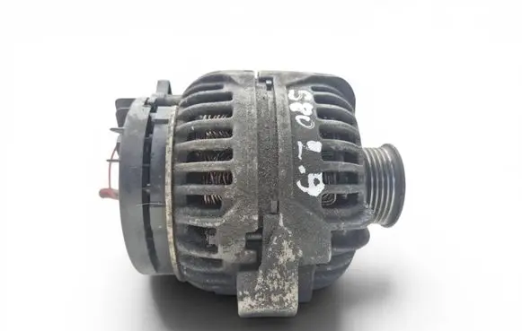 Volvo S80 Generator/alternator 8637847 0124525001