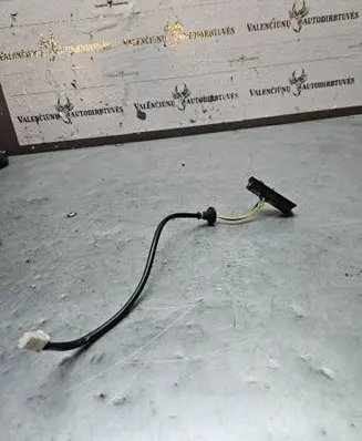 Nissan X-Trail T32 Tailgate opening switch 908704CE0B 7410K3