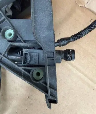Audi Q2 - Clutch pedal 5Q1721059HM