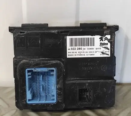 Peugeot 3008 II Other control units/modules 9832228080 E172640 E1065901