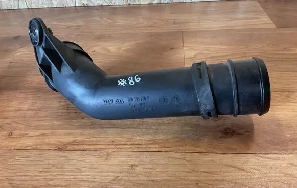 Volkswagen Caddy Intercooler hose/pipe 3C0145770B