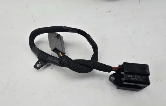 Jaguar XF X250 Steering angle sensor 2R8A3f818ae 1026G22