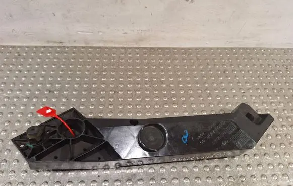 Renault Trafic III (X82) Radiator support slam panel bracket S25062419 625001299R