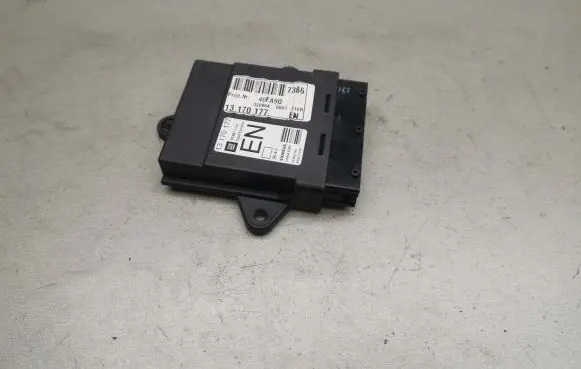 Opel Vectra C Door control unit/module 13170177