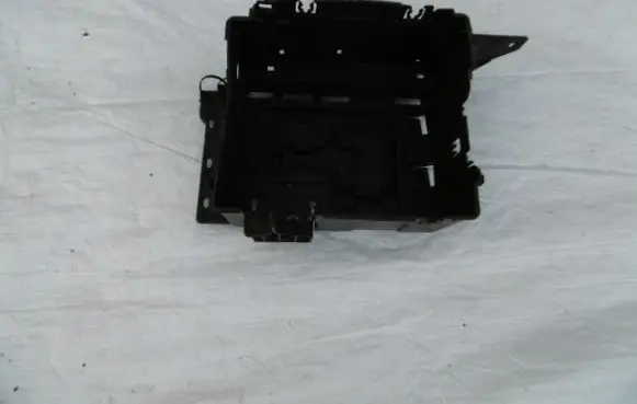 Citroen C3 Picasso Battery box tray 9686203780