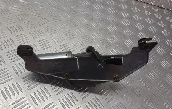 Volvo S40 Wiper motor 0390201529