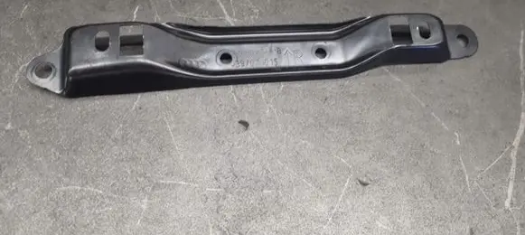 Audi A8 S8 D3 4E Bracket in trunk/boot 4e0809567b