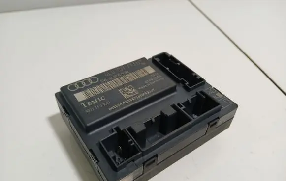 Audi Q7 4L Door control unit/module 0033TFJ0001 4L0959793B 4L0910793B