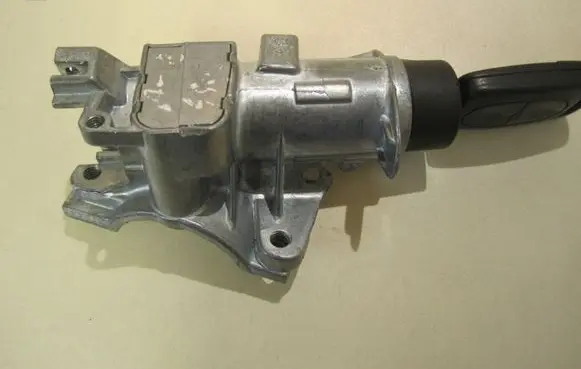 Audi A6 S6 C5 4B Ignition lock 1J0419959