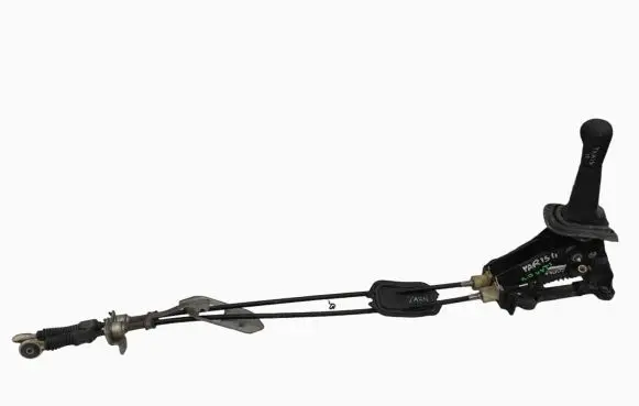 Toyota Yaris Gear selector/shifter in gearbox 33530-0D040