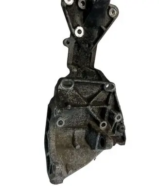 Volvo S60 Engine mount bracket 31316673