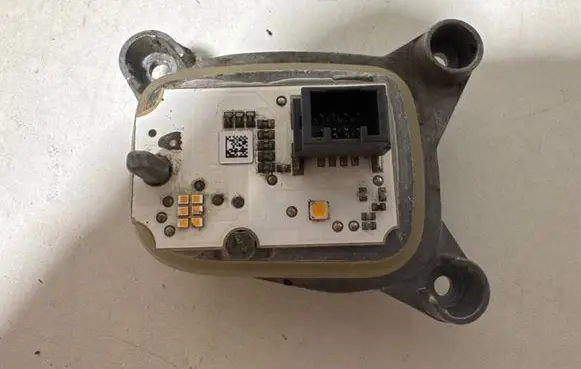 BMW 4 F32 F33 LED ballast control module 7493233 63117493233