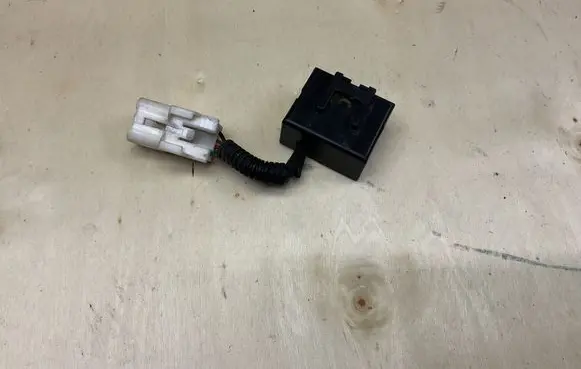 Lexus IS 220D-250-350 Seat control module 8750160010 DCST34ECU 6803S