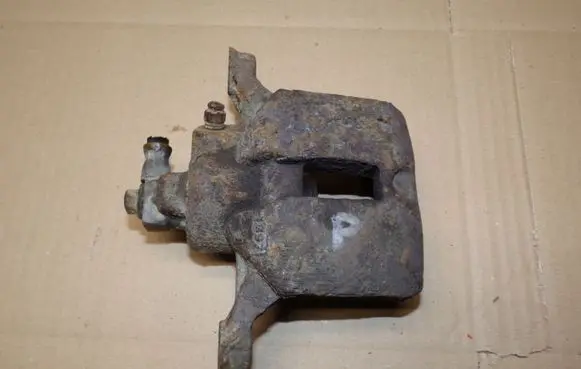 Opel Sintra Rear brake caliper