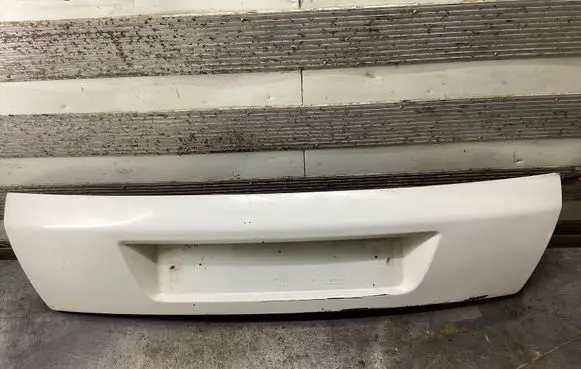 Citroen C4 I Picasso Tailgate trim 96589192800R 9682 D1001018