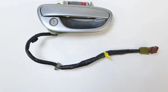 Subaru Outback Front door exterior handle 